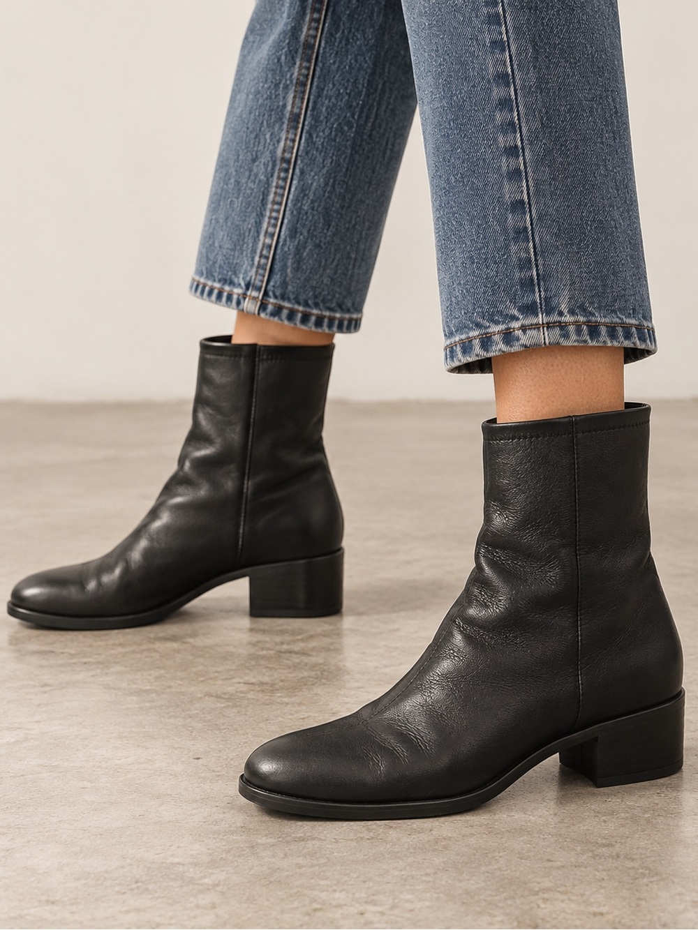 Stuart Weitzman Black Leather Slouch Ankle Boots 6.5 Spain
